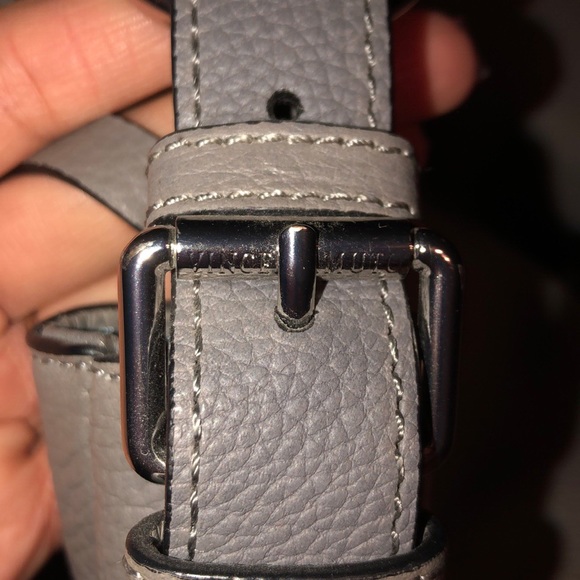 Gray Vince Camuto bucket bag - Picture 5 of 6